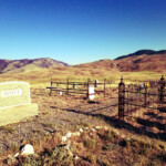 I like the iron fences, most of them are ornate. 2019-07-21_Tinker_Hill-19