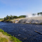 2019-07-24_Geyser_Basin